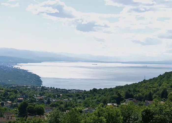 Bella Vista - Seaview *